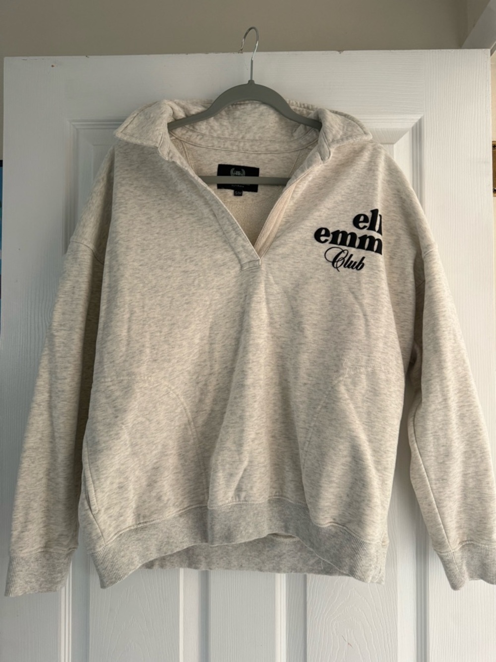 Ellandemm Club Women's Cream Polo Pullover Sweatshirt